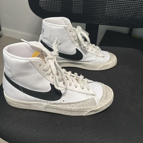 Nike Blazer Mid 77 Size 6 - Picture 4 of 7